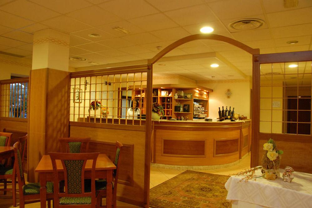 Hotel Castel Miramonti Selva Di Fasano Buitenkant foto