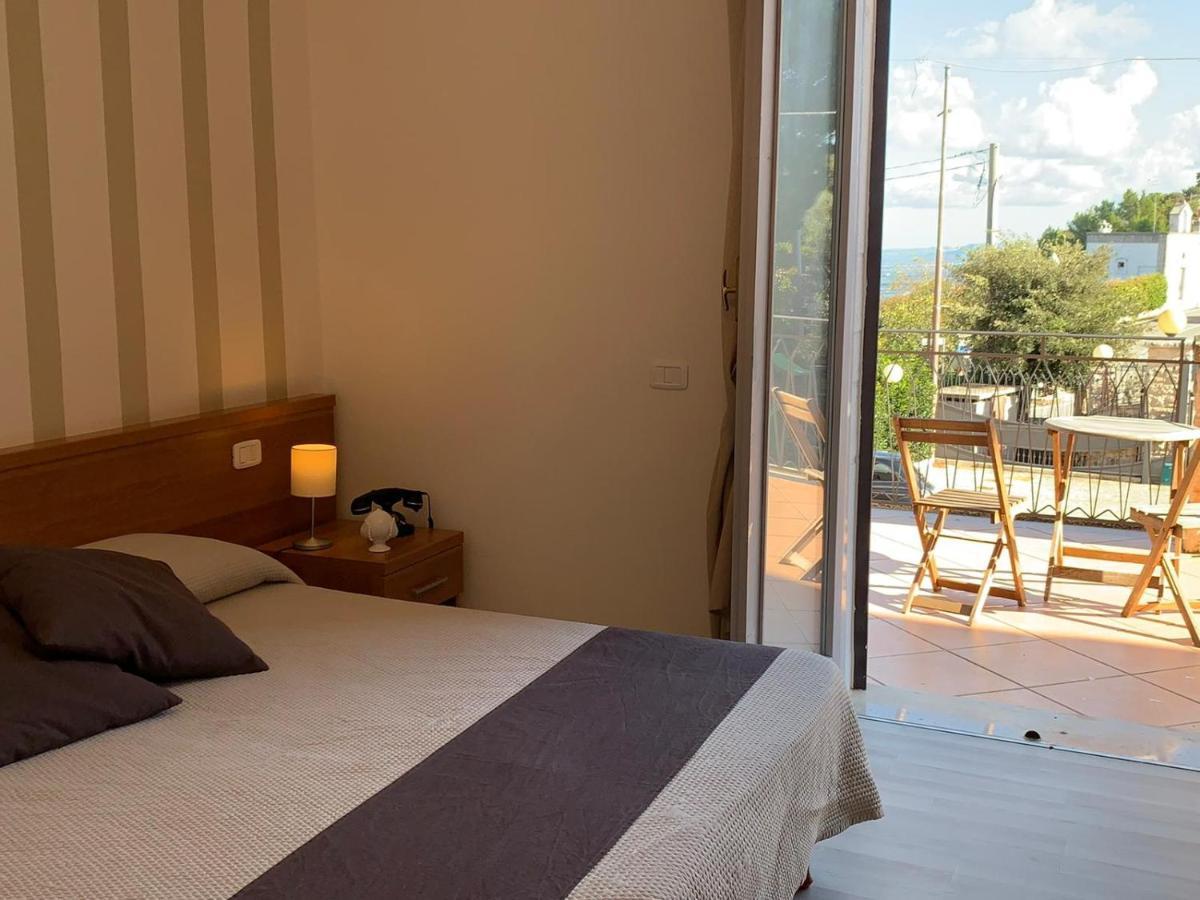 Hotel Castel Miramonti Selva Di Fasano Buitenkant foto