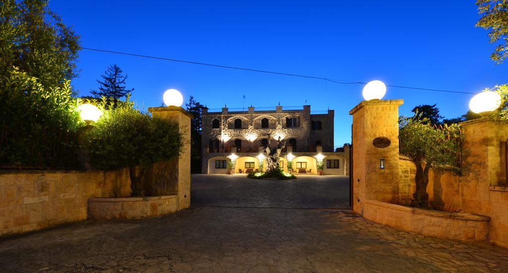 Hotel Castel Miramonti Selva Di Fasano Buitenkant foto